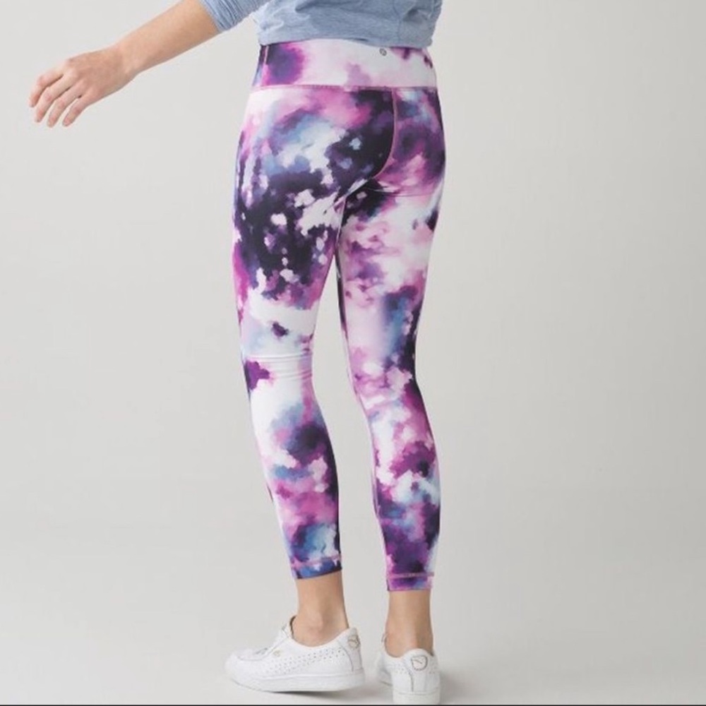 Lululemon High Times 7/8 Leggings - Size 8